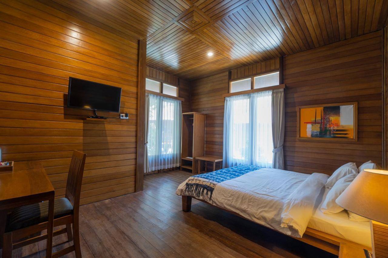 Casa Kandara Waingapu Esterno foto