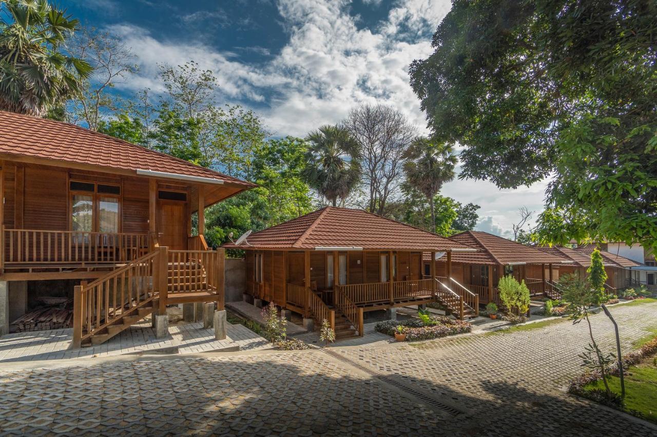 Casa Kandara Waingapu Esterno foto